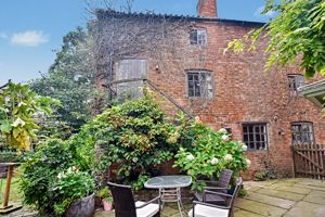 Photo 27- click for photo gallery